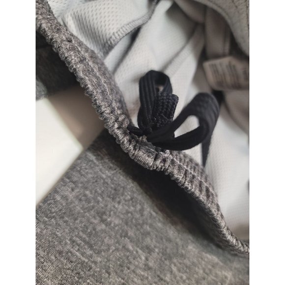 Adidas Youth Size Med10/12 Gray Black 3 Stripe Drawstring Elastic‎ Waist Sweats - Picture 4 of 6